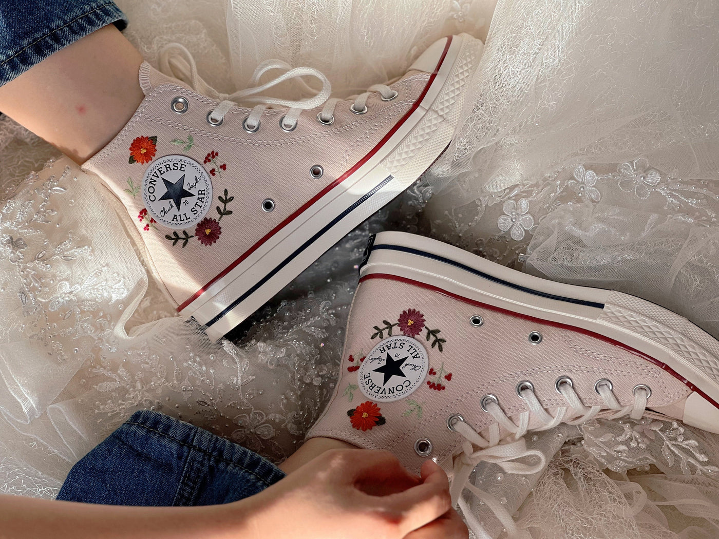 Converse Unique Flower Embroidery - ADF44
